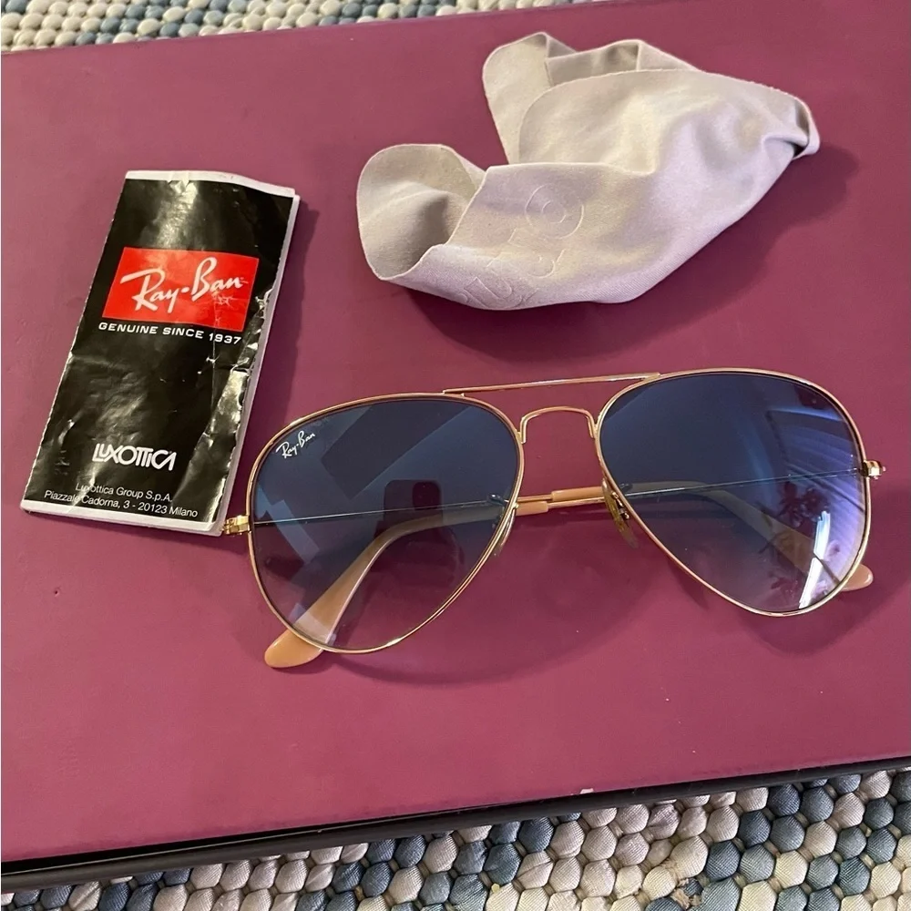 Ray-Ban Luxotica  Gradient Light Blue Aviator Sunglasses, with Case.